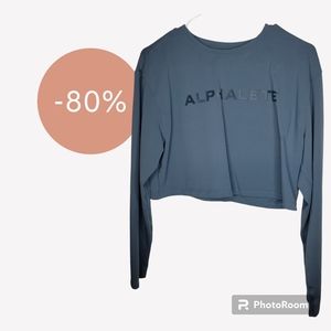 Alphalete dri-fit long sleeve crop
